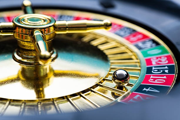 euro togel mobile app interface showing live football markets and payment options
